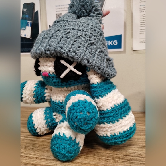 Winter bunny - Picture 4 of 4